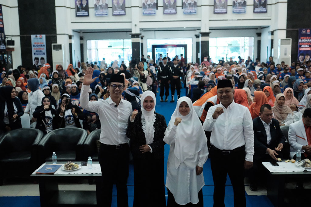 Pasangan yang diusung Partai NasDem dan PKS ini mengusung visi Banda Aceh Kota 'KITA', yang menekankan empat pilar utama yakni, kreatif, islami, terbuka, dan amanah. Visi ini mencerminkan komitmen mereka untuk membangun Banda Aceh menjadi kota yang inklusif, berdaya saing, dan menjunjung tinggi nilai-nilai agama.