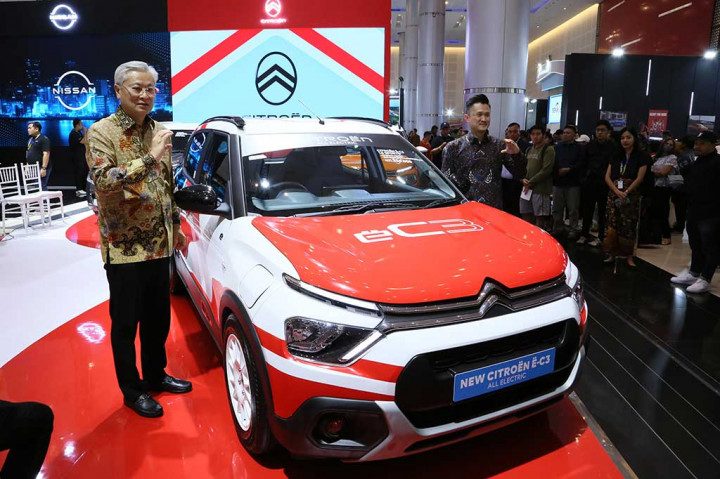 Peresmian produksi dalam negeri itu hasil kerjasama antara PT Indomobil National Distributor, Stellantis, dan PT Nasional Assemblers yang merupakan perusahaan perakitan di bawah naungan Indomobil Group di Purwakarta.