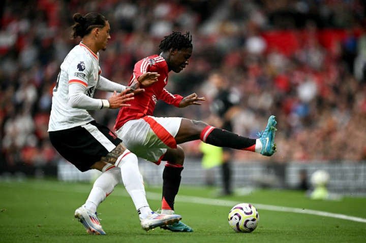 Duel menarik tersaji di Old Trafford ketika Manchester United menghadapi Liverpool dalam lanjutan Premier League yang digelar Minggu, 1 September 2024 malam. Namun, The Reds rupanya masih terlalu tangguh untuk The Red Devils.