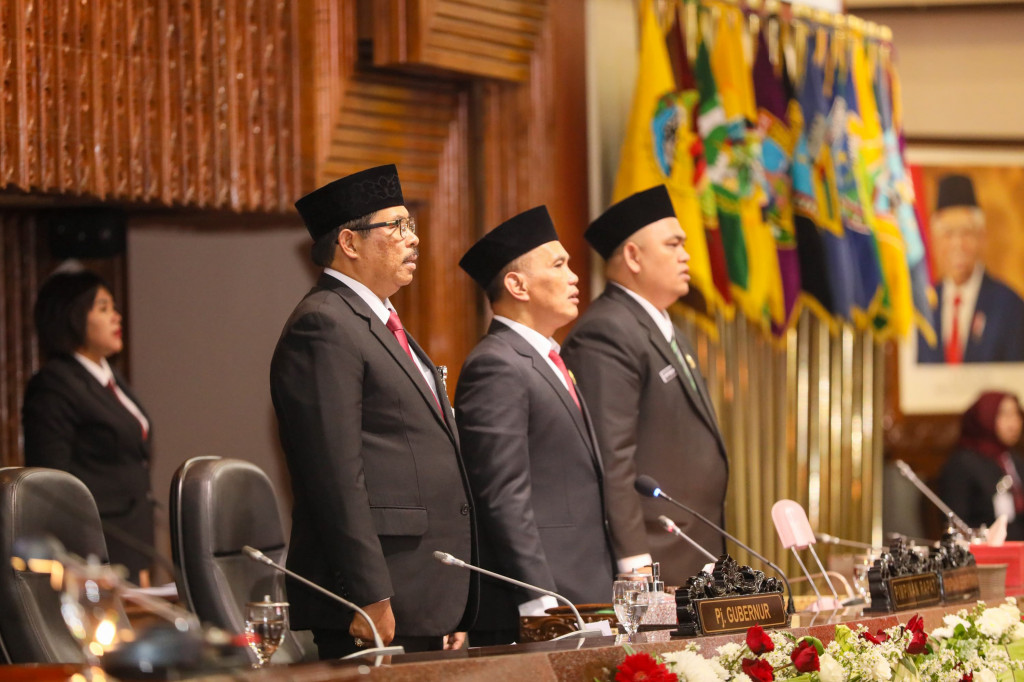 Sebanyak 120 anggota DPRD Provinsi Jawa Tengah periode 2024-2029 telah resmi dilantik pada Selasa, 3 September 2024.