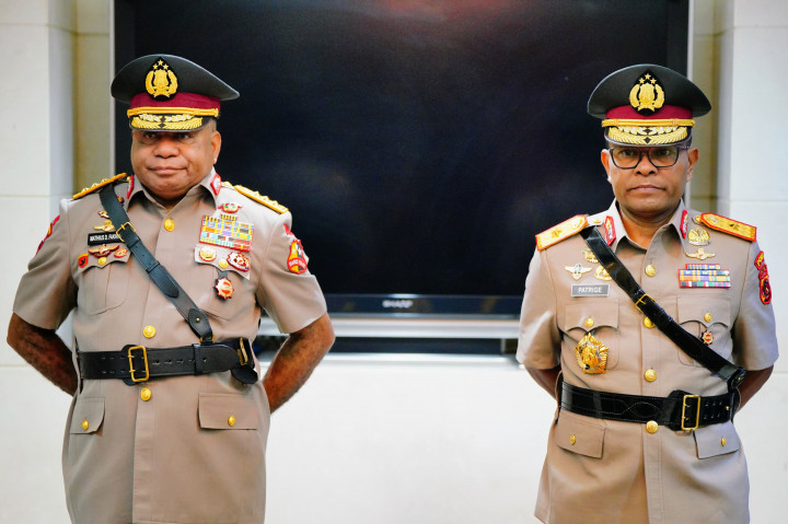 Brigjen Patrige Renwarin didapuk menjadi Kapolda Papua berdasarkan Surat Telegram Kapolri tentang mutasi jabatan Polri Nomor ST/1845/VIII/KEP./2024 tertanggal 28 Agustus 2024 yang ditandatangani Asisten Kapolri bidang Sumber Daya Manusia (AsSDM) Irjen Dedi Prasetyo.