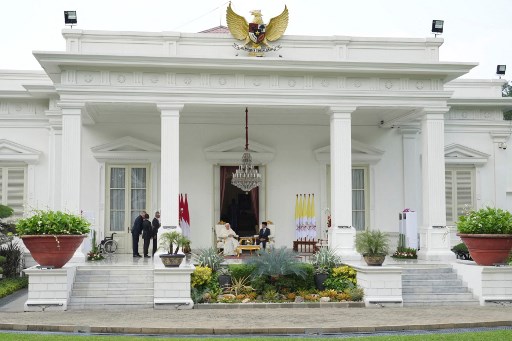 Adapun, tema dari kunjungan Paus Fransiskus ke wilayah Asia Pasifik, yakni Iman, Persaudaraan, dan Bela Rasa.