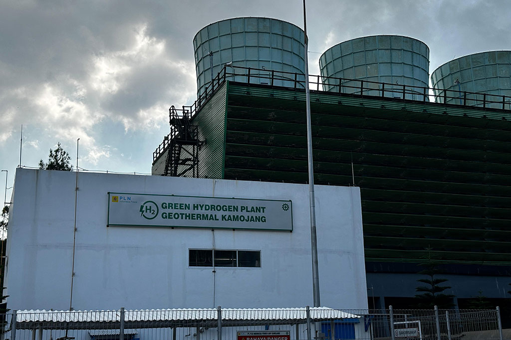 Spesialis Tata Kelola Pembangkit Unit Bisnis Pembangkitan Kamojang PLN Indonesia Power (IP) Iwan Setiono mengatakan, pada awalnya PLTP Kamojang hanya memiliki satu unit pembangkit dengan kapasitas sebesar 30 megawatt (MW).