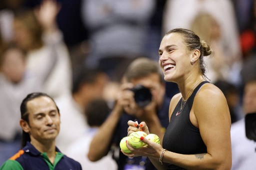 Sabalenka akan menghadapi petenis AS Jessica Pegula atau petenis Ceko Karolina Muchova di final.