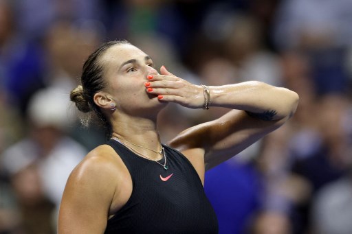 Petenis nomor dua dunia Aryna Sabalenka melaju ke final US Open untuk kedua kalinya secara berturut-turut, Jumat, 6 September 2024 WIB. Sabalenka mengalahkan Emma Navarro di semifinal.
