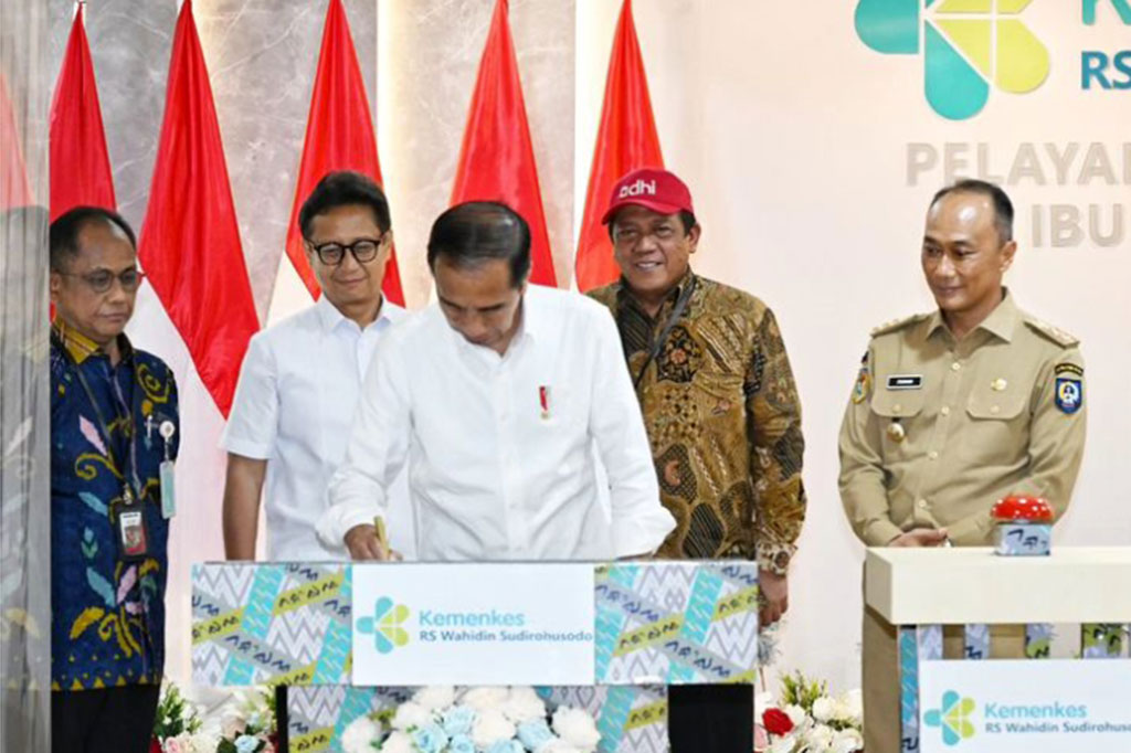 Jaminan peralatan kesehatan yang canggih dipastikan Jokowi, lantaran pembangunan fasilitas kesehatan ini menelan anggaran fantastis, yakni sekitar Rp1,56 triliun.