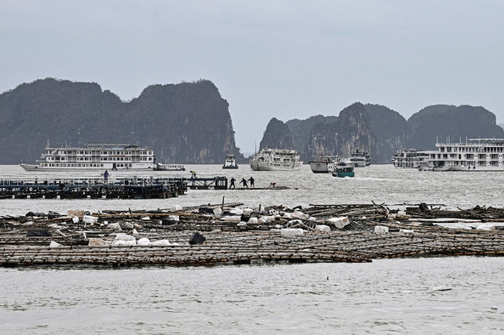 Topan super Yagi menewaskan sedikitnya empat orang setelah menerjang daratan Vietnam utara pada hari Sabtu, 7 September 2024.