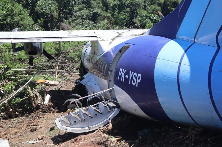 Ardyan mengatakan peristiwa terjadi saat pesawat hendak lepas landas menuju Jayapura. Dugaan awal terjadi kendala teknis yang menyebabkan pesawat keluar dari jalur landasan. Namun, penyelidikan lebih lanjut masih dilakukan untuk mengetahui penyebab pasti kecelakaan ini.