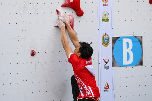 Pada pertandingan di Arena Panjat Tebing, Kompleks Stadion Harapan Bangsa, Banda Aceh, Aceh, Selasa, 10 September 2024, Veddriq mencatatkan waktu 5,38 detik di posisi ke sembilan.