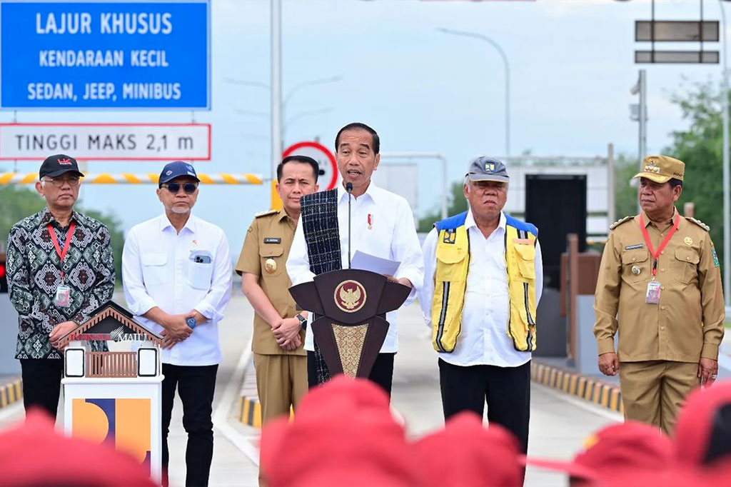 Presiden mengatakan jalan tol yang diresmikan yakni Jalan Tol Binjai-Langsa Seksi 2 Stabat-Tanjung Pura, yang dibangun sejak 2020 sepanjang 26,2 km, dengan anggaran biaya Rp11,6 triliun. Serta, Jalan Tol Kuala Tanjung-Tebing Tinggi-Parapat Seksi 3 dan 4 yang dibangun sejak 2018 sepanjang 45,6 km dan menghabiskan anggaran biaya Rp6 triliun.