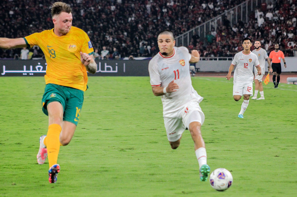 Keberhasilan Indonesia (peringkat 133 FIFA) menahan seri Australia yang berperingkat 24 FIFA menjadi yang pertama sejak 2009. 