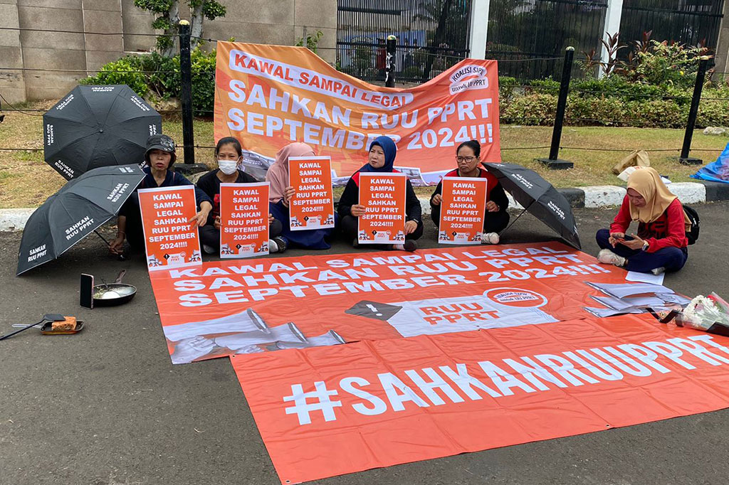 Adapun aksi ini masih terus dijalankan setiap hari hingga 20 September 2024. Pendemo menilai bulan september adalah waktu yang tepat untuk mengesahkan RUU PPRT sebelum pelantikan anggota DPR RI periode berikutnya.