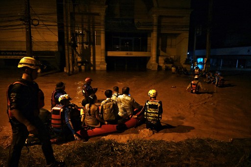 Banjir dan tanah longsor yang dipicu oleh hujan lebat akibat Topan Yagi telah menewaskan empat orang di Thailand utara dan menggenangi ribuan rumah. Pemerintah, Rabu, 11 September memobilisasi tentara untuk membantu para korban yang terkena dampak bencana.