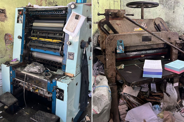 Direktorat Tindak Pidana Ekonomi Khusus (Dittipideksus) Bareskrim Polri menggerebek tempat percetakan uang palsu senilai Rp1,2 miliar di Kota Bekasi, Jawa Barat. Ini penampakan mesin cetak yang digunakan untuk mencetak uang palsu.