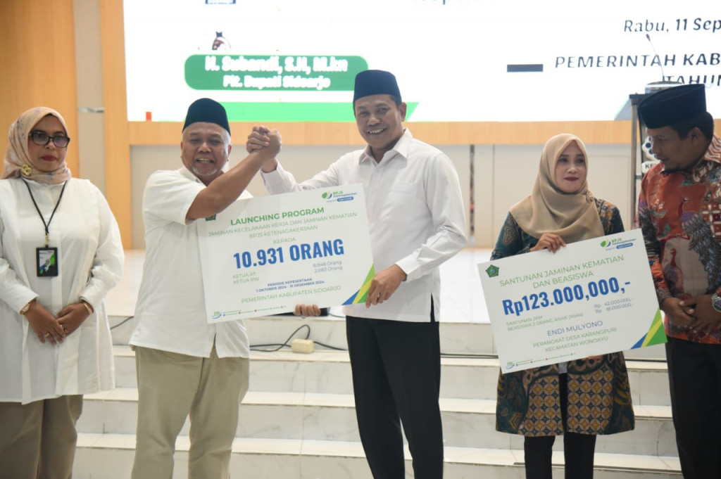 Melalui program tersebut Pemkab Sidoarjo ingin memastikan seluruh masyarakat Sidoarjo dapat merasakan manfaat jaminan sosial yang layak.