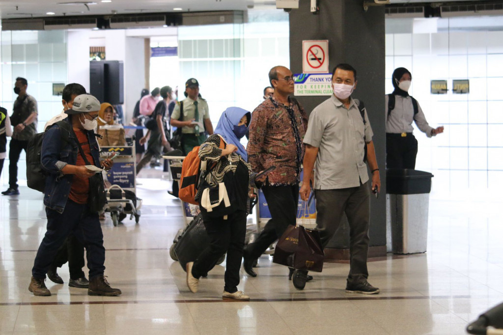 Perubahan jam operasional Bandara Juanda dilakukan karena ada pekerjaan Test Pit dan Field CBR. Pekerjaan itu dilakukan untuk nmengetahui kekuatan tanah untuk menambah fasilitas dan rancangan bandara ke depannya. Tujuannya untuk meningkatkan keamanan, keselamatan dan pelayanan Bandara Juanda.
