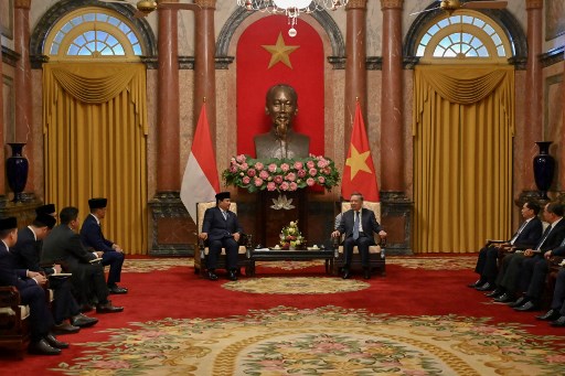 Terkait permintaan Vietnam, Indonesia merupakan salah satu negara yang sejak 1957 rutin mengirimkan pasukannya untuk bergabung dalam misi perdamaian PBB di berbagai negara.