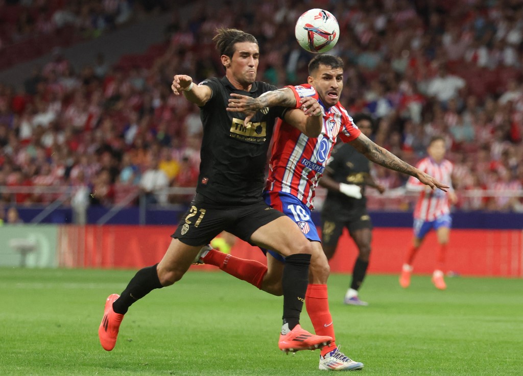 Atletico Madrid melalui pekan kelima La Liga dengan duduk di posisi kedua klasemen di atas rival sekota Real Madrid. Menjamu Valencia di Stadion Metropolitano, Senin, 16 September 2024, Los Rojiblancos menang menyakinkan 3-0.