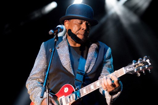 Kabar duka datang dari dunia hiburan. Tito Jackson, salah satu saudara yang membentuk grup pop Jackson 5, meninggal dunia. Ia meninggal pada usia 70 tahun.