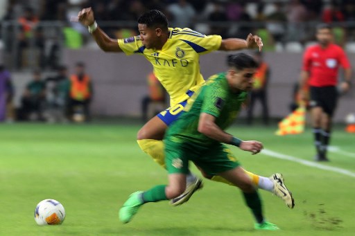 Al Nassr terus berupaya mengembalikan keunggulan, namun tak satu pun peluang berbuah gol karena tumpulnya barisan depan mereka. Skor 1-1 akhirnya menjadi akhir laga. 