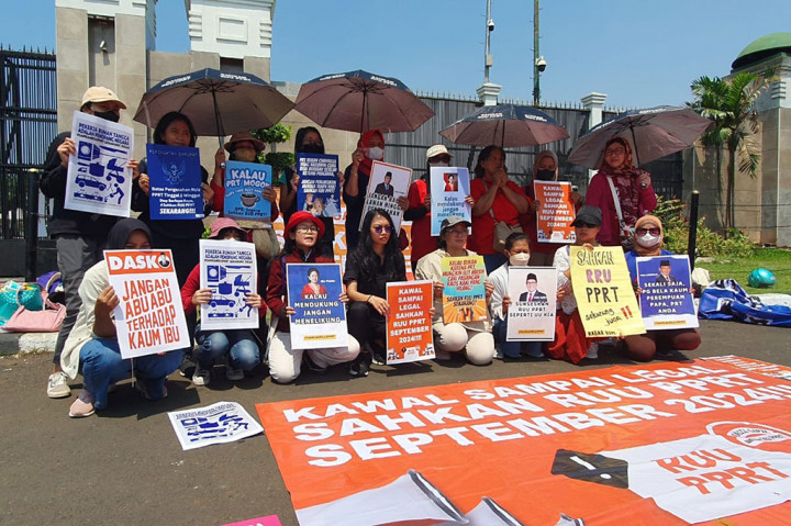 Jumisih mendesak agar DPR segera mengesahkan beleid tersebut. Terlebih, masa jabatan anggota DPR periode 2019-2024 segera berakhir. 