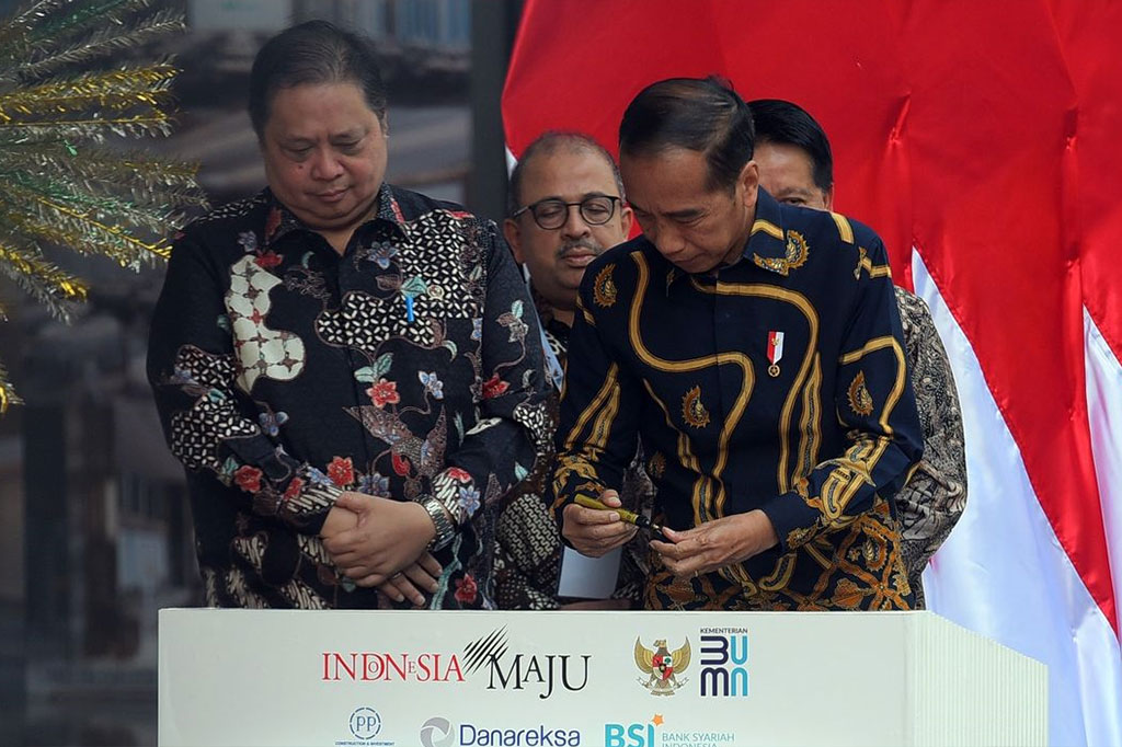 Jokowi mencatat bahwa pertumbuhan aset industri syariah di Indonesia menunjukkan hasil yang mengesankan, dengan aset syariah tumbuh sebesar 9,07 persen dibandingkan dengan aset bank nasional yang tumbuh 8,9 persen.