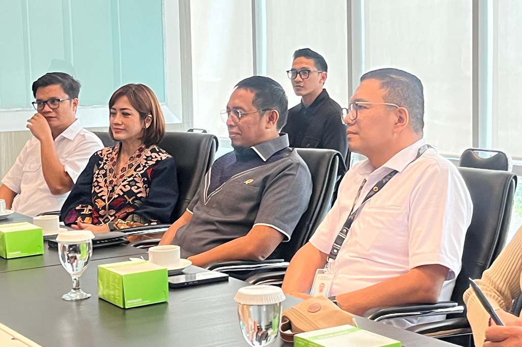 Kepala Kantor Komunikasi Kepresidenan, Hasan Nasbi melakukan kunjungan ke beberapa perusahaan media, di antaranya Media Group. Hal ini merupakan bagian dari agenda silahturahmi Kantor Komunikasi Kepresidenan.