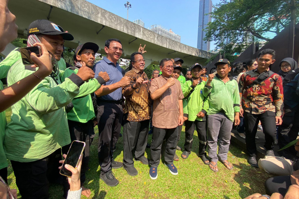 Dalam kesempatan ini juga Pramono kembali menegaskan akan melanjutkan program dari gubernur sebelumnya. Termasuk peninggalan Jakarta International Stadium (JIS) dari Anies Baswedan.