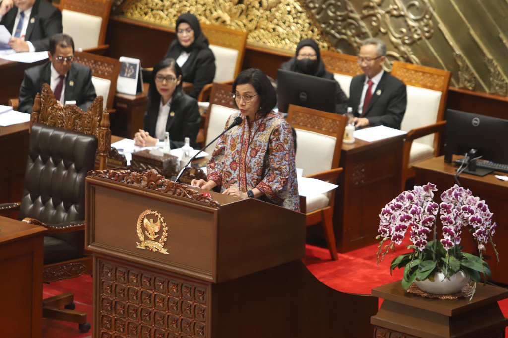 DPR RI mengesahkan Rancangan Undang-Undang (RUU) Anggaran Pendapatan dan Belanja Negara (APBN) 2025 untuk menjadi UU APBN 2025 dalam Rapat Paripurna Pembicaraan Tingkat II/Pengambilan Keputusan terhadap RUU tentang APBN Tahun Anggaran 2025.