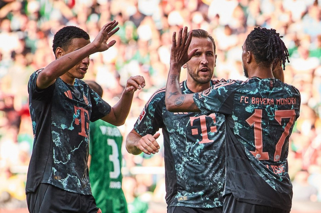 Olise kembali menjadi kreator gol Bayern. Winger asal Prancis itu melepaskan umpan terukur yang bisa dikonversikan Kane pada menit ke-57 untuk menjadi gol.
 Olise kembali mencatatkan namanya di papan skor pada menit ke-60. Setelah bekerja sama dengan Alphonso Davies, Olise melepaskan tembakan keras dari luar kotak penalti yang bersarang di pojok gawang Bremen.