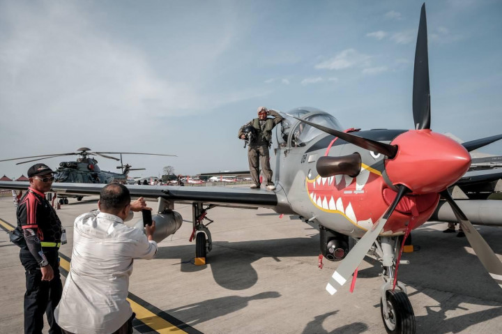 Bali International Airshow 2024 dilaksanakan di area apron selatan Bandara I Gusti Ngurah Rai Bali, termasuk di General Aviation Terminal (GAT). Untuk pelaksanaan pada 18-20 September 2024 bersifat non-public serta diperuntukkan untuk kegiatan eksibisi dan high-level discussion, sedangkan untuk pelaksanaan pada 21 September 2024 dibuka untuk masyarakat luas.