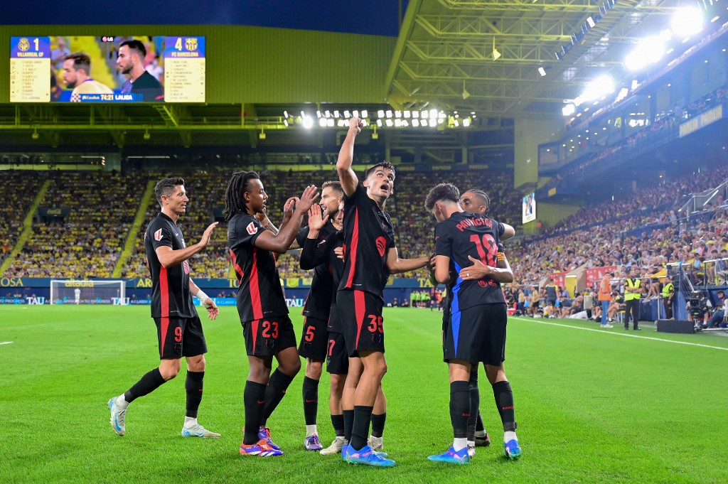 Berkat kemenangan ini, Barca kian nyaman di puncak klasemen dengan 18 poin dari enam pertandingan. Sedangkan Villarreal tertahan di posisi lima dengan 11 angka dari enam laga.