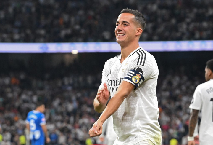 Baru semenit laga berjalan, Madrid sudah membuka skor 1-0 lewat Lucas Vazquez setelah menyambar bola di kotak penalti hasil umpan tarik Vinicius Junior dari sisi kiri.