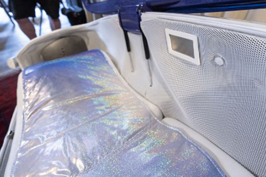 Exit International, sebuah kelompok bantuan bunuh diri yang berbasis di Belanda, mengatakan bahwa mereka berada di balik perangkat cetak 3D yang menghabiskan biaya lebih dari USD1 juta (setara Rp15 miliar) untuk pengembangannya.