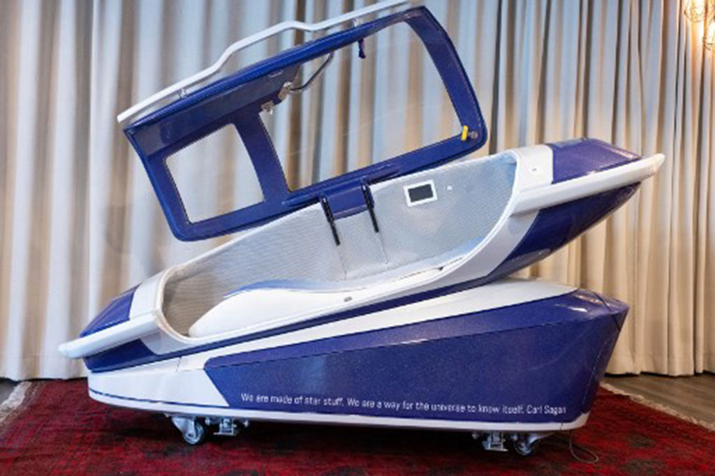 Polisi Swiss, Selasa, 24 September 2024 waktu setempat, mengatakan bahwa beberapa orang telah ditahan setelah kapsul bunuh diri 'Sarco' yang kontroversial digunakan untuk pertama kalinya untuk mengakhiri hidup seorang wanita.