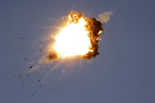 Media Israel, termasuk situs berita Times of Israel, mengutip pernyataan militer yang mengeklaim bahwa rudal Hizbullah berhasil dicegat oleh sistem pertahanan Israel, David's Sling, sebuah sistem pencegat rudal jarak menengah hingga jauh, saat mendekati sasaran di pinggiran Tel Aviv.
