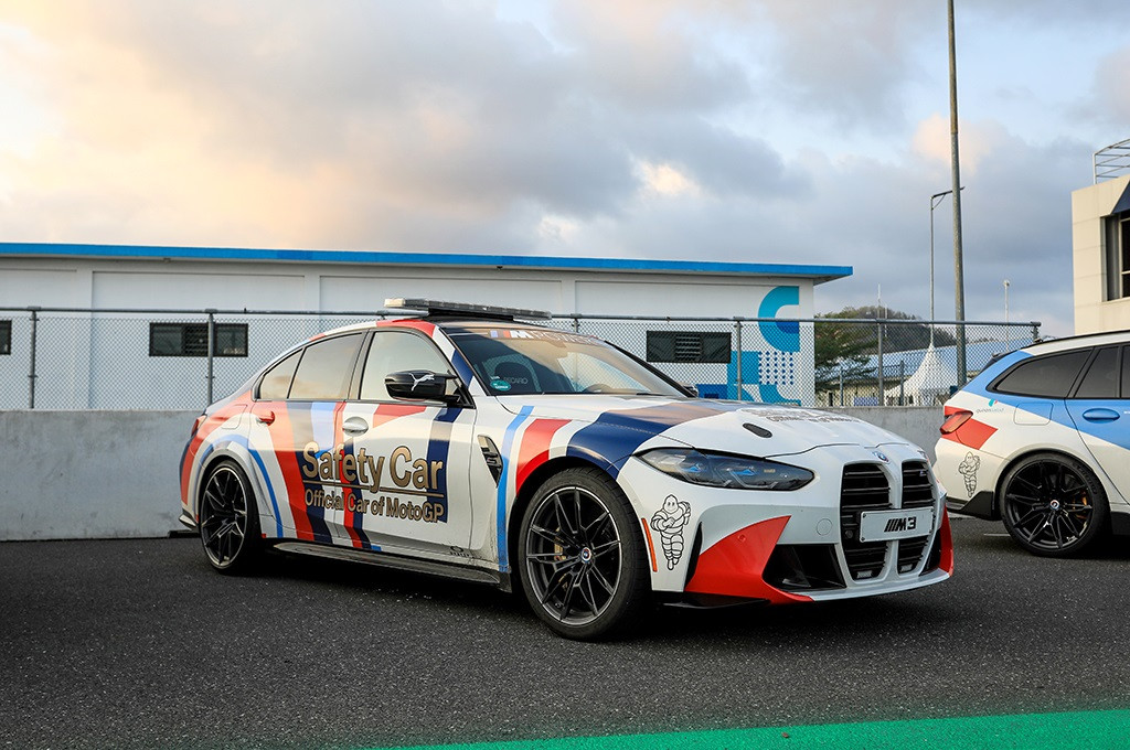 BMW M masih menjadi penyedia safety car dan safety bike MotoGP Indonesia 2024 yang berlangsung pada 27-29 September 2024 di Sirkuit Mandalika, Nusa Tenggara Barat.