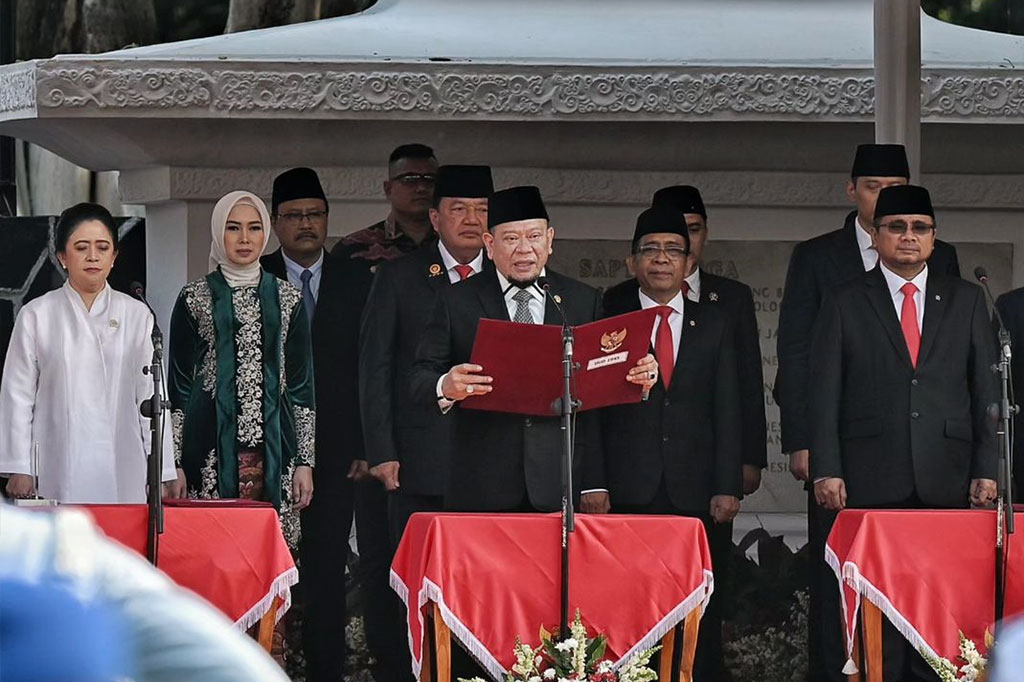 Upacara dilanjutkan dengan mengheningkan cipta yang dipimpin oleh inspektur upacara. Berikutnya Ketua Majelis Permusyawaratan Rakyat (MPR) Bambang Soesatyo membacakan naskah Pancasila.