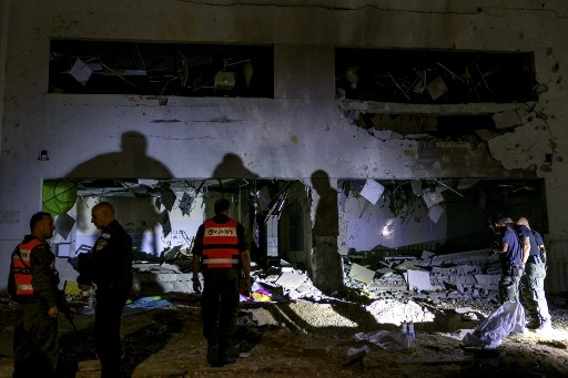 Seorang komandan tinggi Iran memperingatkan Iran akan menyerang seluruh infrastruktur Israel jika negara Yahudi itu mengambil tindakan apa pun terhadap wilayahnya.