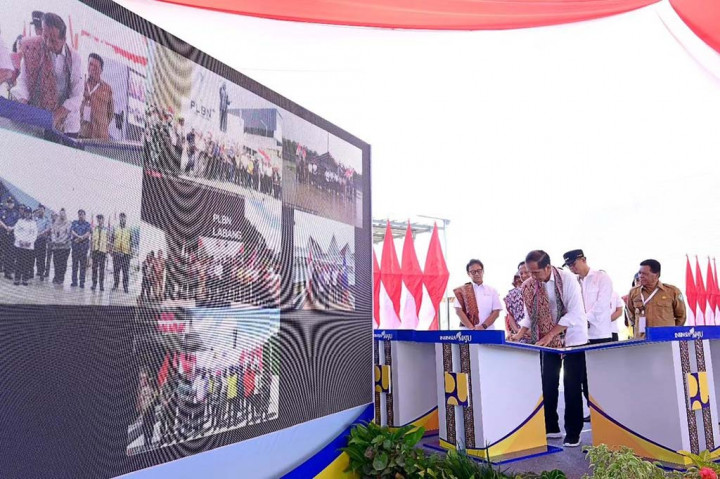 Presiden juga menekankan bahwa pembangunan PLBN juga merupakan upaya untuk menciptakan pemerataan pembangunan hingga ke wilayah terluar Indonesia. Selain berfungsi sebagai zona penyangga pertahanan negara, PLBN juga diharapkan dapat mengembangkan titik-titik ekonomi baru di kawasan perbatasan.