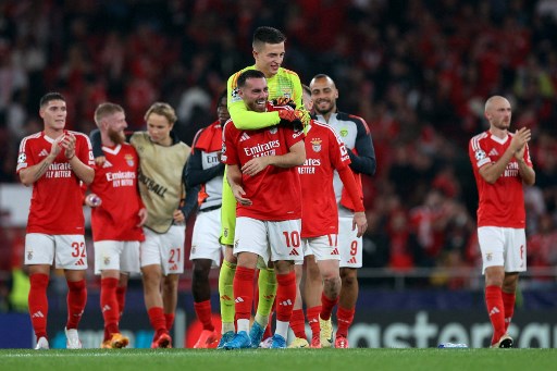 Kemenangan ini membawa Benfica berada di posisi ketiga klasemen sementara dengan enam poin, sedangkan Atletico berada di papan bawah, di posisi 23 dengan tiga poin.