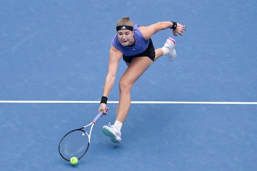 Namun, Muchova kini telah mengalahkan petenis peringkat dua dunia itu tiga kali berturut-turut setelah kemenangannya di semifinal Roland Garros dan Cincinnati tahun lalu. Satu-satunya kemenangan Sabalenka head to head tersebut terjadi di semifinal Zhuhai 2019.