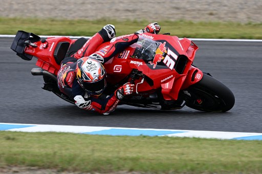 Pembalap muda Pedro Acosta (GASGAS Tech3) meraih posisi pole perdananya di kelas balap MotoGP, setelah keluar sebagai yang tercepat pada sesi kualifikasi di Sirkuit Motegi, Sabtu, 5 Oktober 2024.