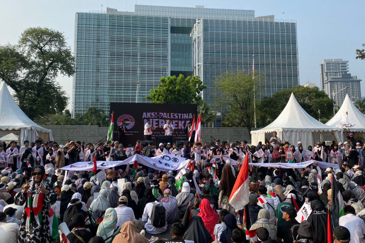 Wakil Ketua MPR RI Hidayat Nur Wahid juga turut serta dalam aksi ini. Ia menegaskan bahwa kejahatan yang dilakukan Israel sudah sangat luar biasa.