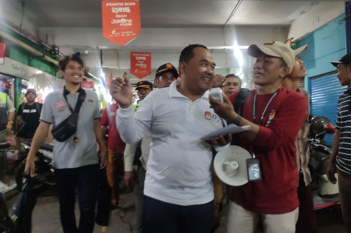 Sehat mengatakan, pihaknya akan gencar melakukan sosialisasi ke pasar tradisional yang jarang terpusat. Hal ini juga dilakukan untuk mencegah adanya golput saat pilkada mendatang.