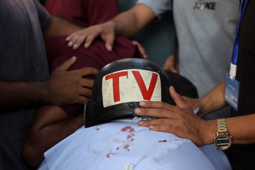 Seorang jurnalis Palestina tewas dan dua lainnya luka-luka akibat penembakan musuh Zionis Israel yang menargetkan Jalur Gaza utara, Rabu, 9 Oktober 2024.