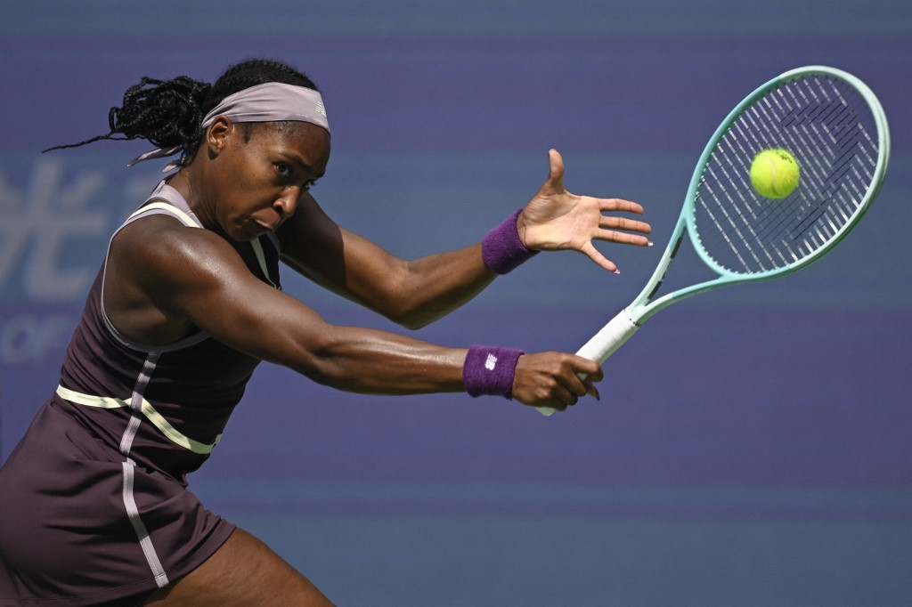 Catatan kemenangan Coco Gauff di Tiongkok masih berlanjut setelah menang 6-4, 6-1 atas Marta Kostyuk di babak 16 besar Wuhan Open, Kamis, 10 Oktober 2024.