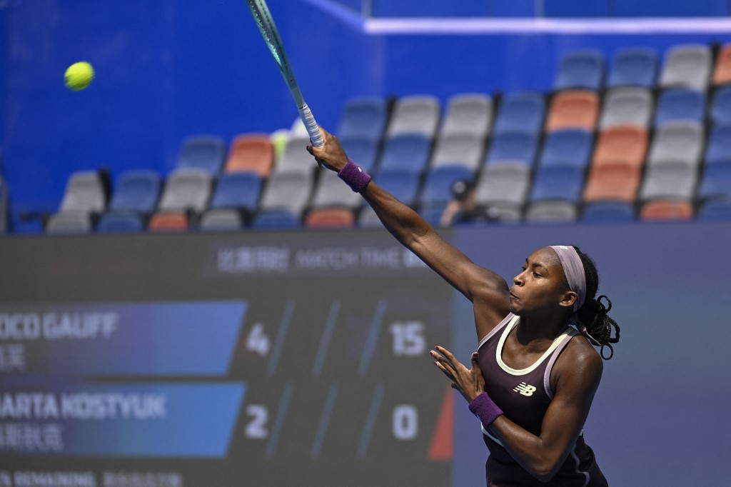 Unggulan keempat Gauff mengalahkan unggulan ke-13 Kostyuk hanya dalam waktu 61 menit untuk meraih kemenangan kedelapan berturut-turut dalam tur.