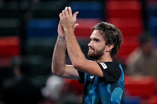 Keberhasilan itu mencatatkan kemenangan kedua bagi Machac atas lawan Top 5, setelah Novak Djokovic di semifinal Geneva.