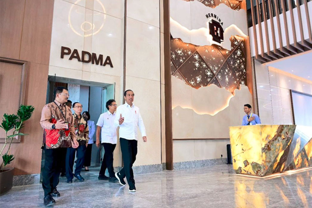 Dikatakan Presiden Jokowi, kehadiran RS Hermina Nusantara kian menambah akses kebutuhan dasar masyarakat, termasuk ASN yang akan tinggal di apartemen. 